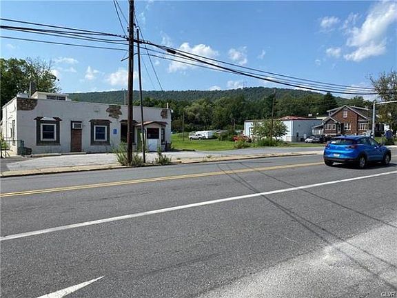 3rd image of 62 N Broadway