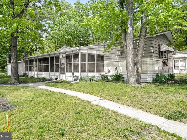 73 Holly Ct, Tabernacle, NJ 08088