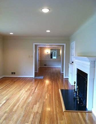 4th image of 7925 Sagamore Dr