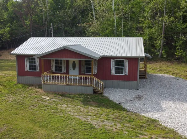 897 Lewis Rd, Gallipolis, OH 45631