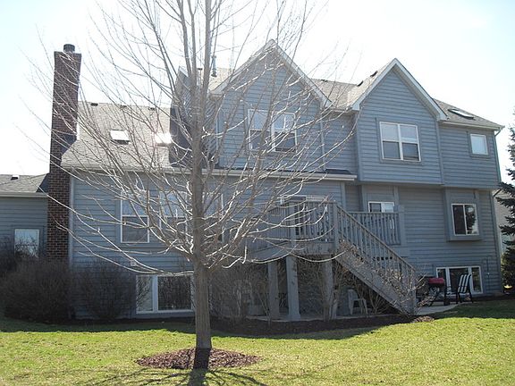 3rd image of 3911 Sierra Rose Cir