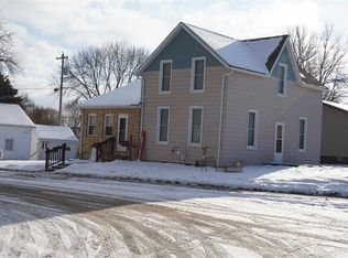 501 S 4th St, Bellevue, IA 52031