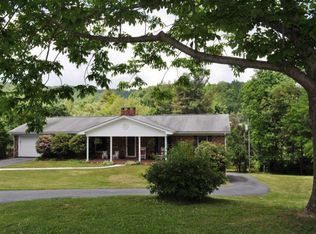 137 Highland Park Ln, Boone, NC 28607