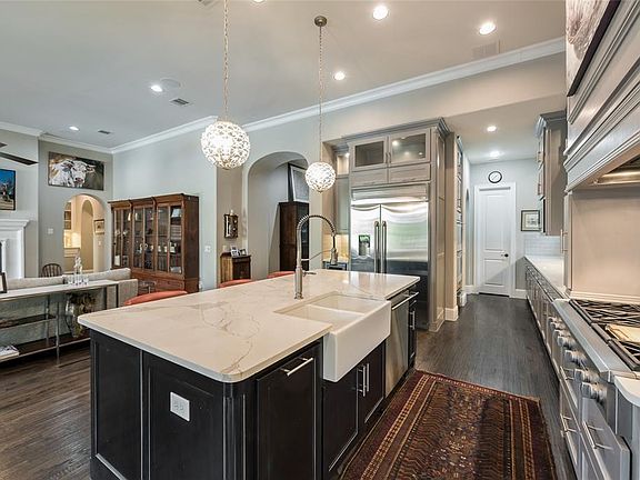 4th image of 8756 Tea Olive Ln