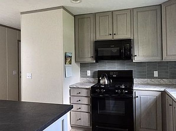 3300 Magnolia Ct