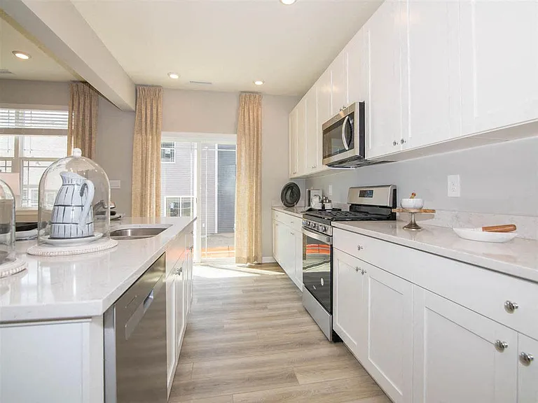 2881 Cross Branch Dr — Photo 28