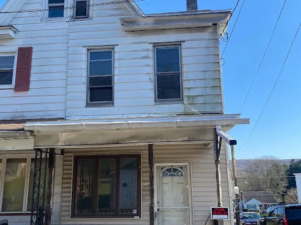 300 E Columbia Ave, Mount Carmel, PA 17851