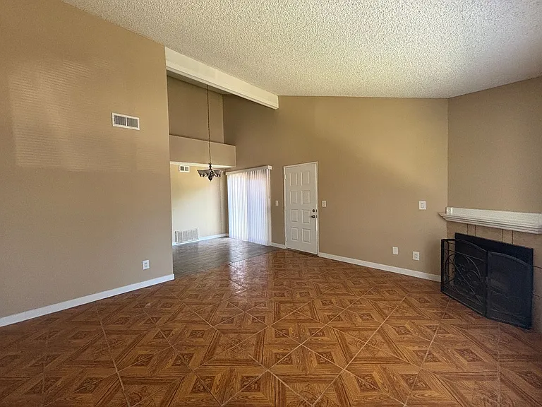 44430 15th St E #3 — Photo 6