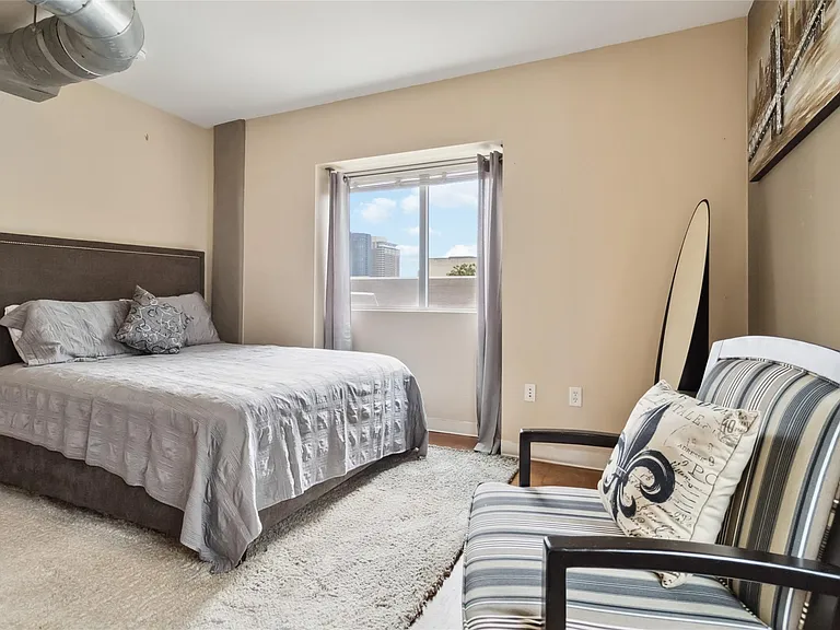 800 Brazos St #803 — Photo 14