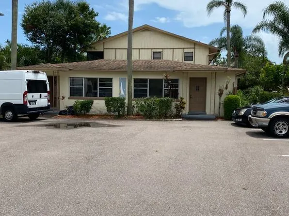7020 Grevilla Ave S, South Pasadena, FL 33707