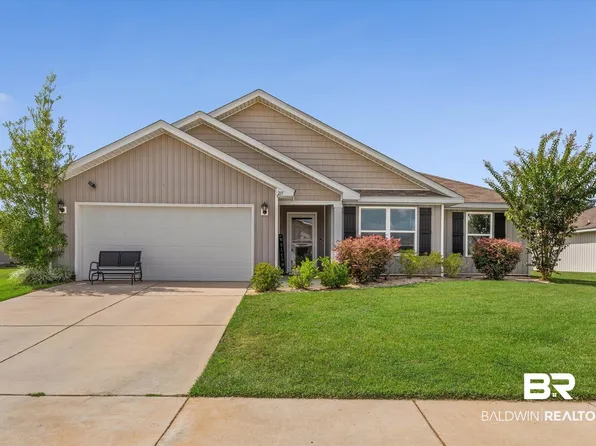 215 Landing Dr, Foley, AL 36535