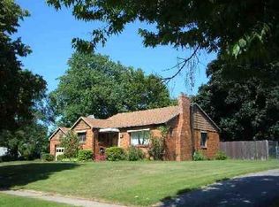 739 N State St, Jackson, MI 49202