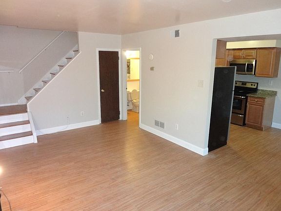 4th image of 5200 Hilltop Dr APT I13