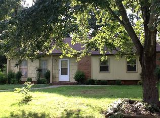 3401 Cross Winds Rd, Charlotte, NC 28227