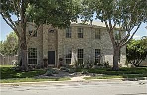 2nd image of 1020 Blackthorn Dr