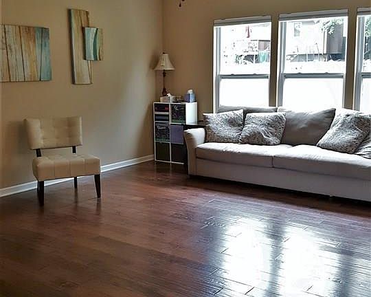 3rd image of 4207 Edgerton Dr