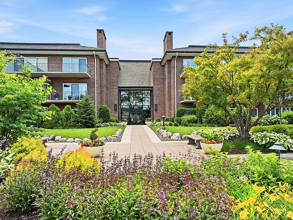 1st image of 6 Oak Brook Club Dr APT J308