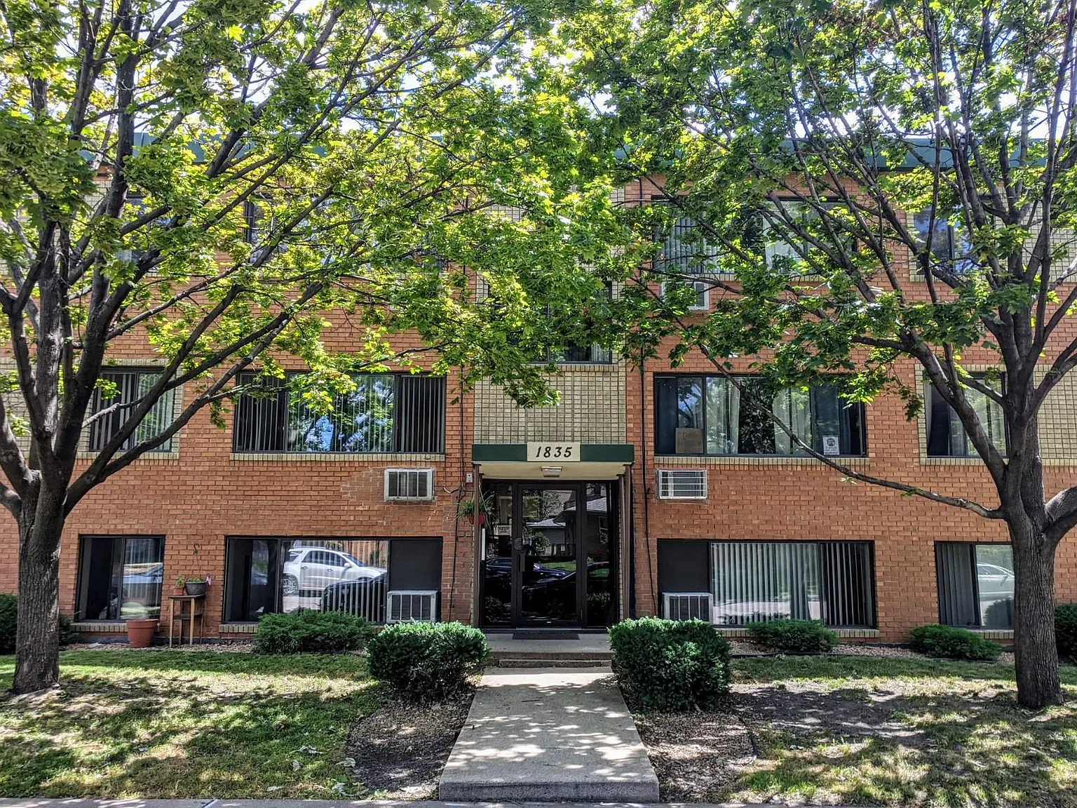 1835 Ulysses St NE — Photo 3