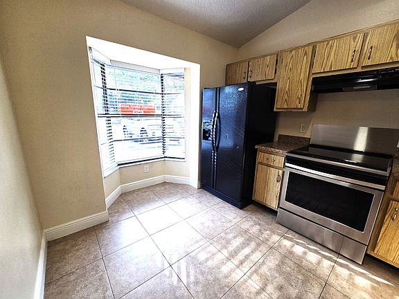 03 Kitchen_04022025