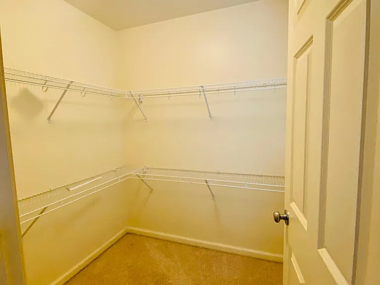 1112 Ekstam Dr #4 — Photo 20