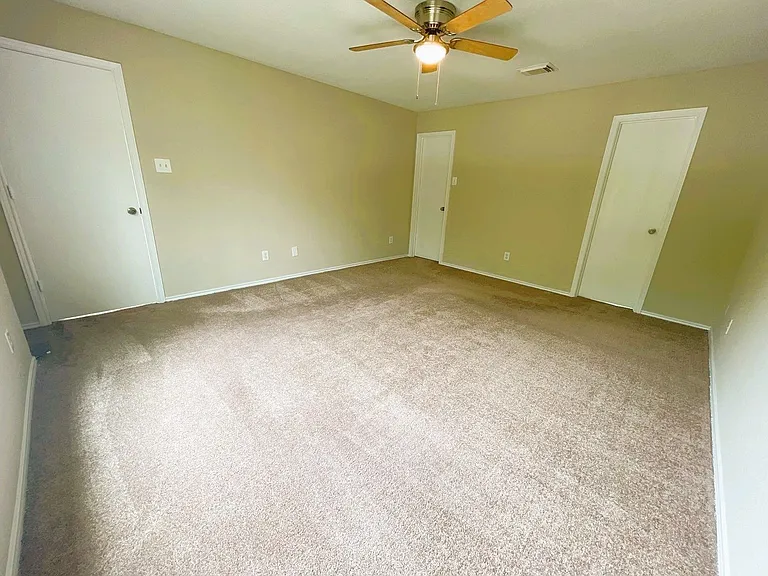 436 Mystic Glen Loop — Photo 4