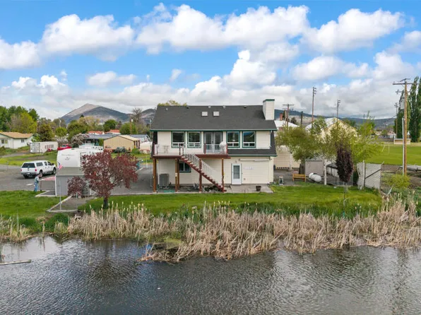 405 W Water St, Merrill, OR 97633