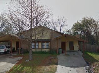2916 Forest Bnd, Bryan, TX 77801