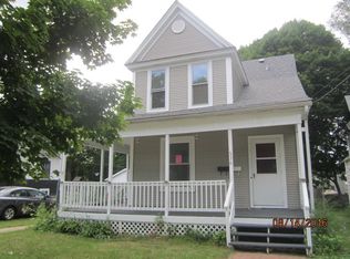 536 Chestnut St, Waukegan, IL 60085