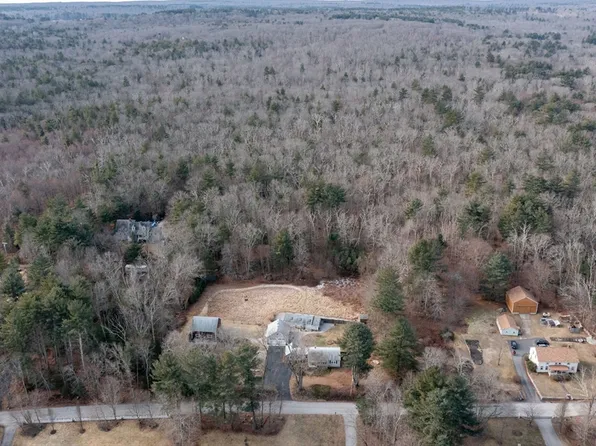 108 Mumford St, Douglas, MA 01516