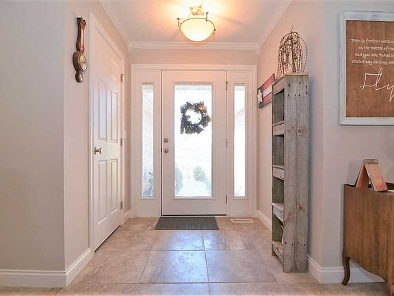 2nd image of 4772 Marble Dr