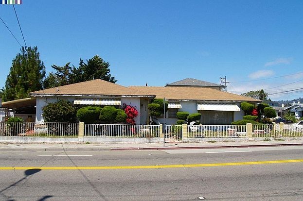 2nd image of 1549 Ashby Ave