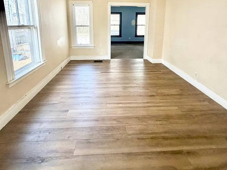 174 Hazel St #1 — Photo 3