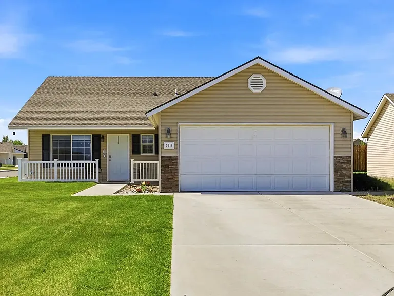 5512 Leon Ct — Photo 2