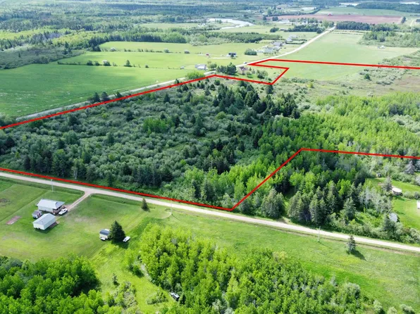 Route 11 #9757, Baie Egmont, PE C0B 1Y0