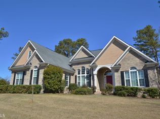 1061 Southwind Dr, Bishop, GA 30621