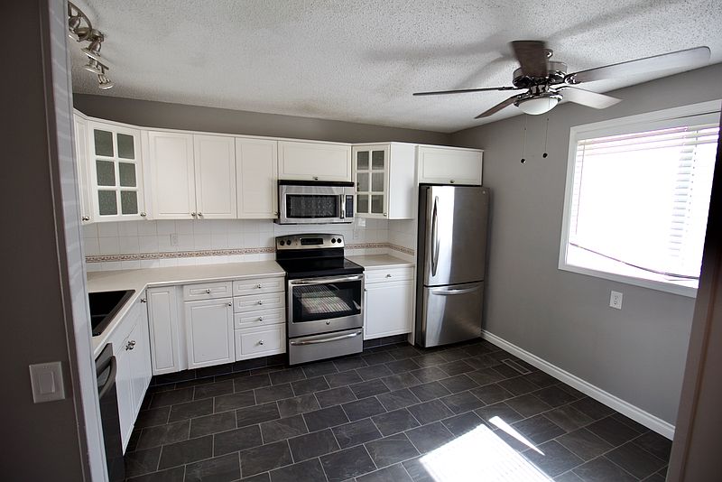 Fort Saskatchewan Townhouse for rent - 3 Bedrooms — photo 7