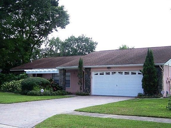 3rd image of 806 Eveningside Ct