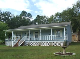 696 Ida St, Slocomb, AL 36375