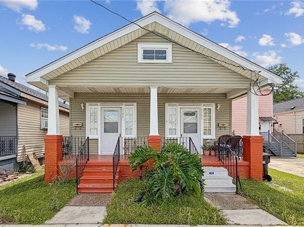 1137 Deslonde St