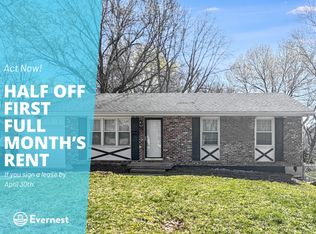 607 SW Merritt St, Lees Summit, MO 64081