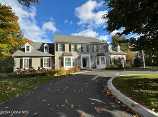 6 Graystone Rd, Loudonville, NY 12211