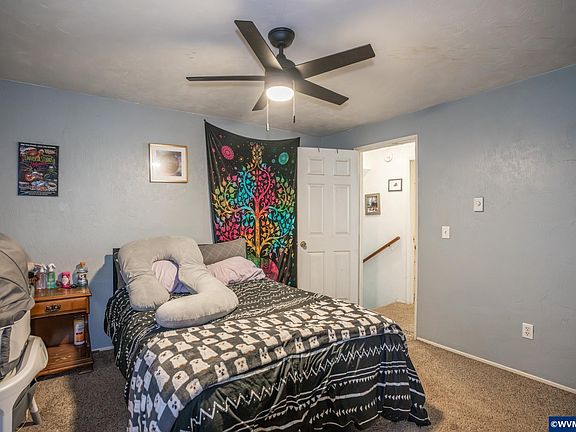 5th image of 3140 Lyon St SW