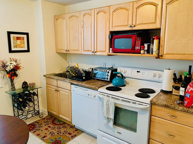 11 Gorham St #U7 — Photo 5