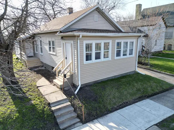 1314 Dr Martin Luther King DRIVE, Racine, WI 53404