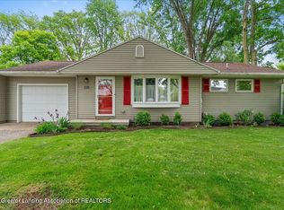 225 Walnut Ct, Mason, MI 48854