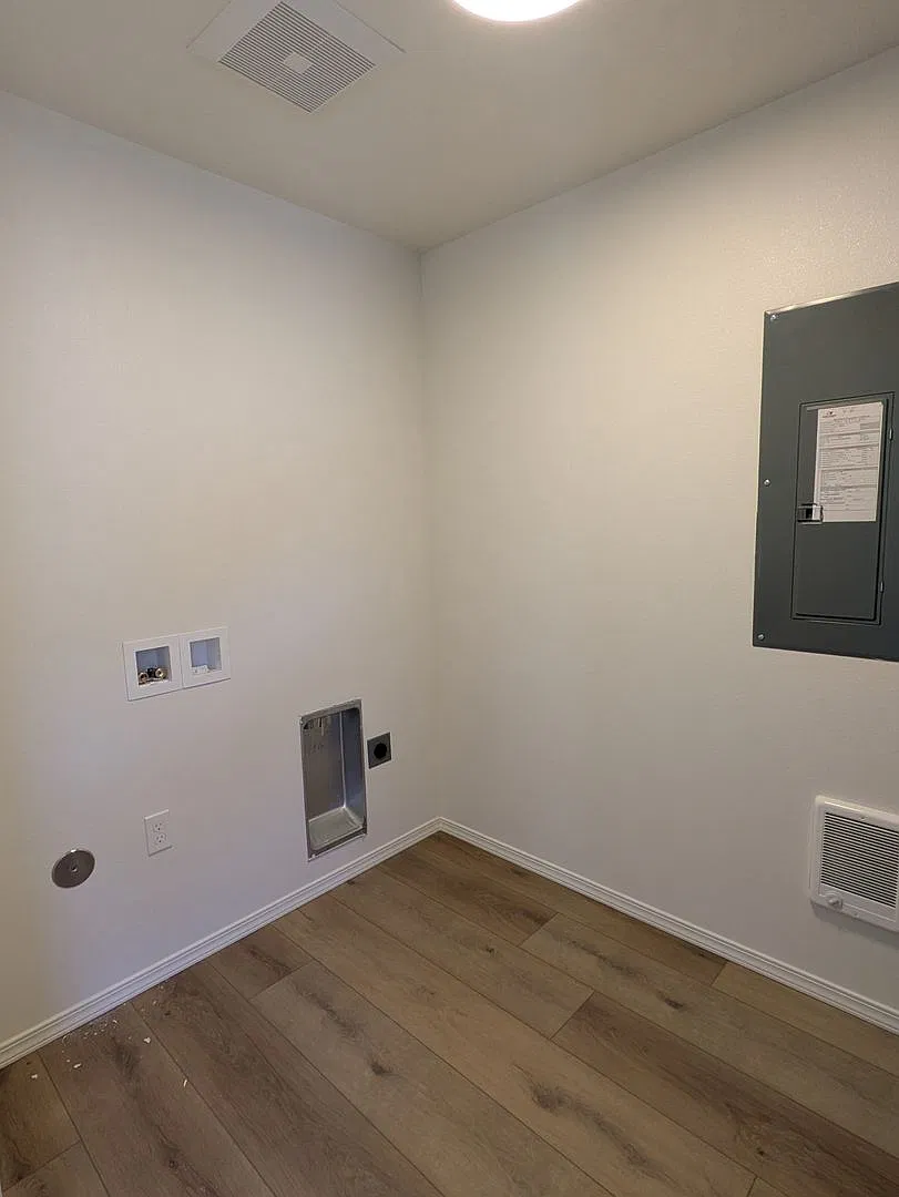New Single Level Home in SunRidge Community — Photo 3