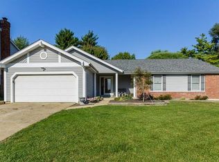511 Fox Pointe Dr, Saint Charles, MO