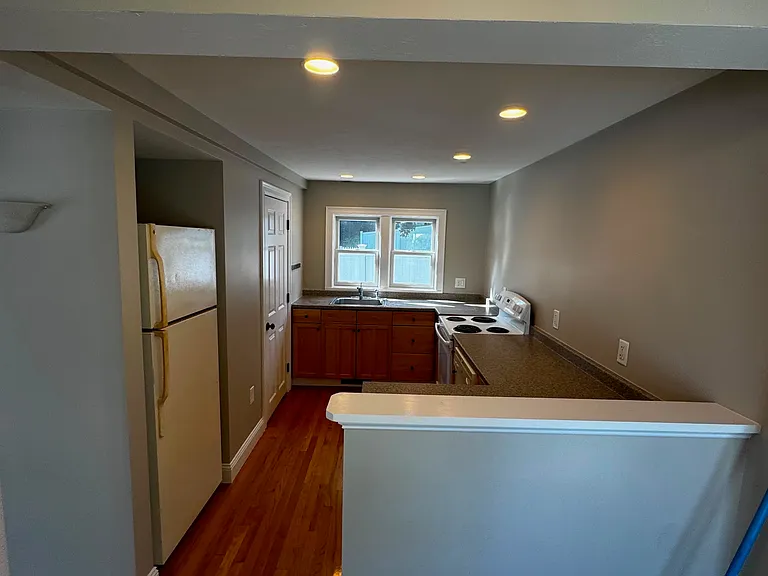 13C Wards Ln #C — Photo 4