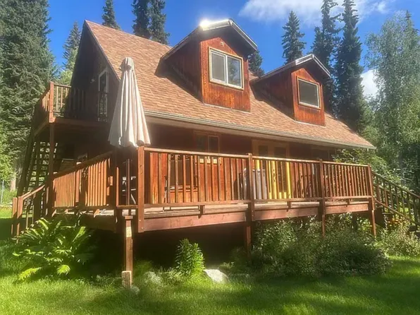 331 Breeze Rd, Fairbanks, AK 99712