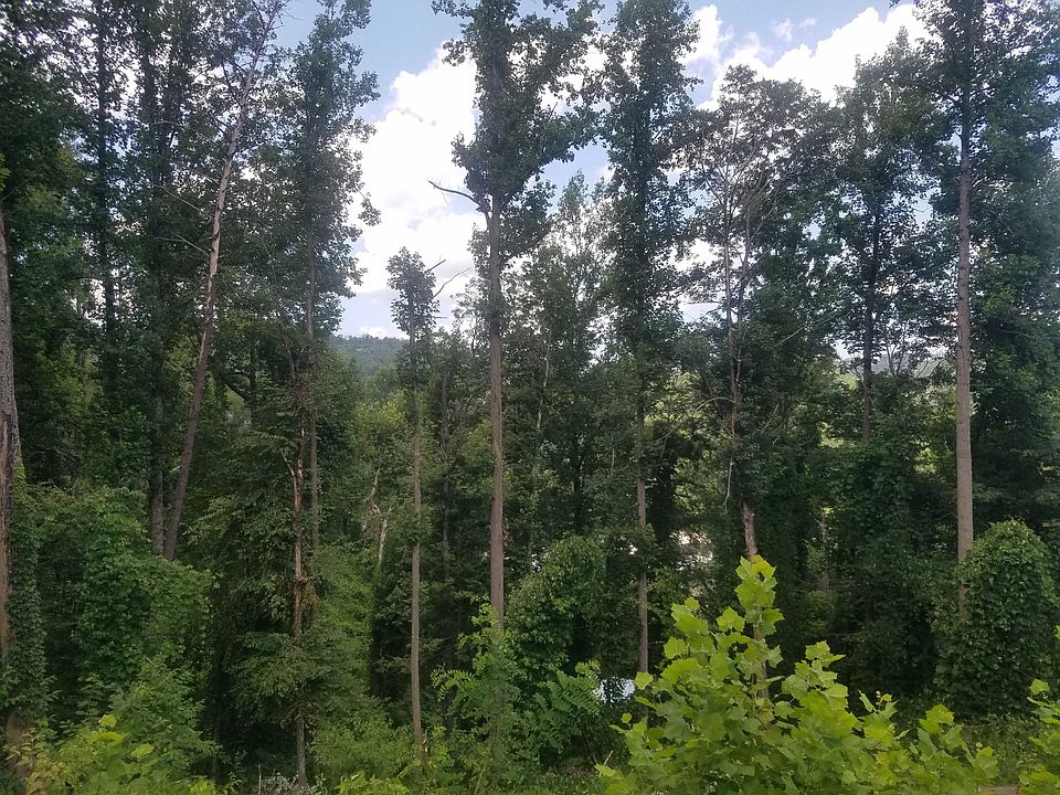 1st image of Silverbell Hts Ln